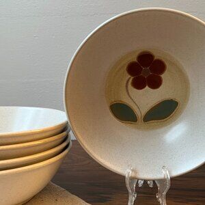 Noritake Folkstone 5 Cereal Bowls Happy Time 8541 Genuine Stoneware Red Flower
